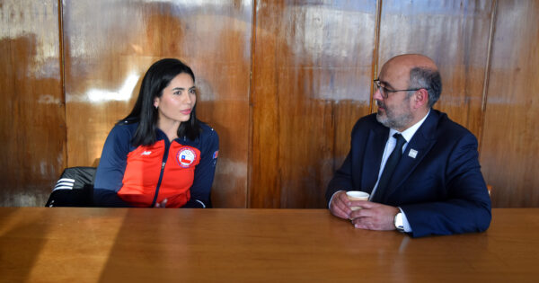 Fernanda Aguirre, estudiante UVM y seleccionada olímpica, se prepara para la gran cita de París 2024