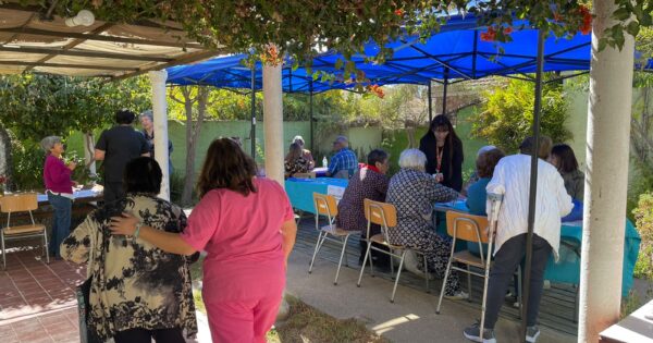 CEPS UVM brindó atención en Jornada de Salud Comunitaria para Personas Mayores en Quilpué