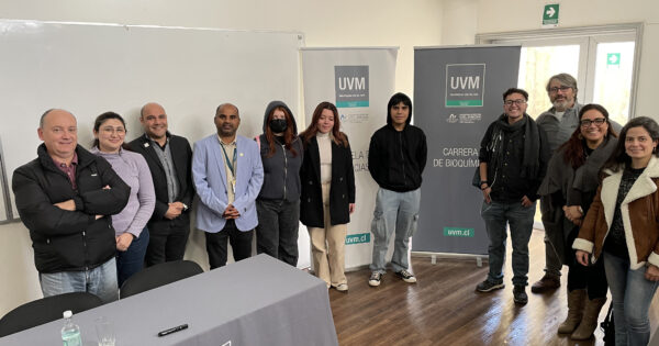 Carrera de Bioquímica UVM dictó charlas científicas a comunidad universitaria