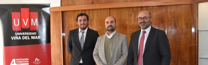 Corporación Municipal de Valparaíso y UVM firman convenio de vinculación
