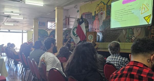 Estudiante de Trabajo Social UVM realizó reunión de Redes Institucionales Comunales en Valparaíso