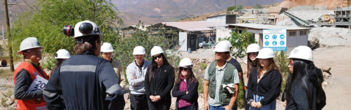 Estudiantes de Escuela de Ingeniería y Negocios UVM visitaron planta Blackcolt